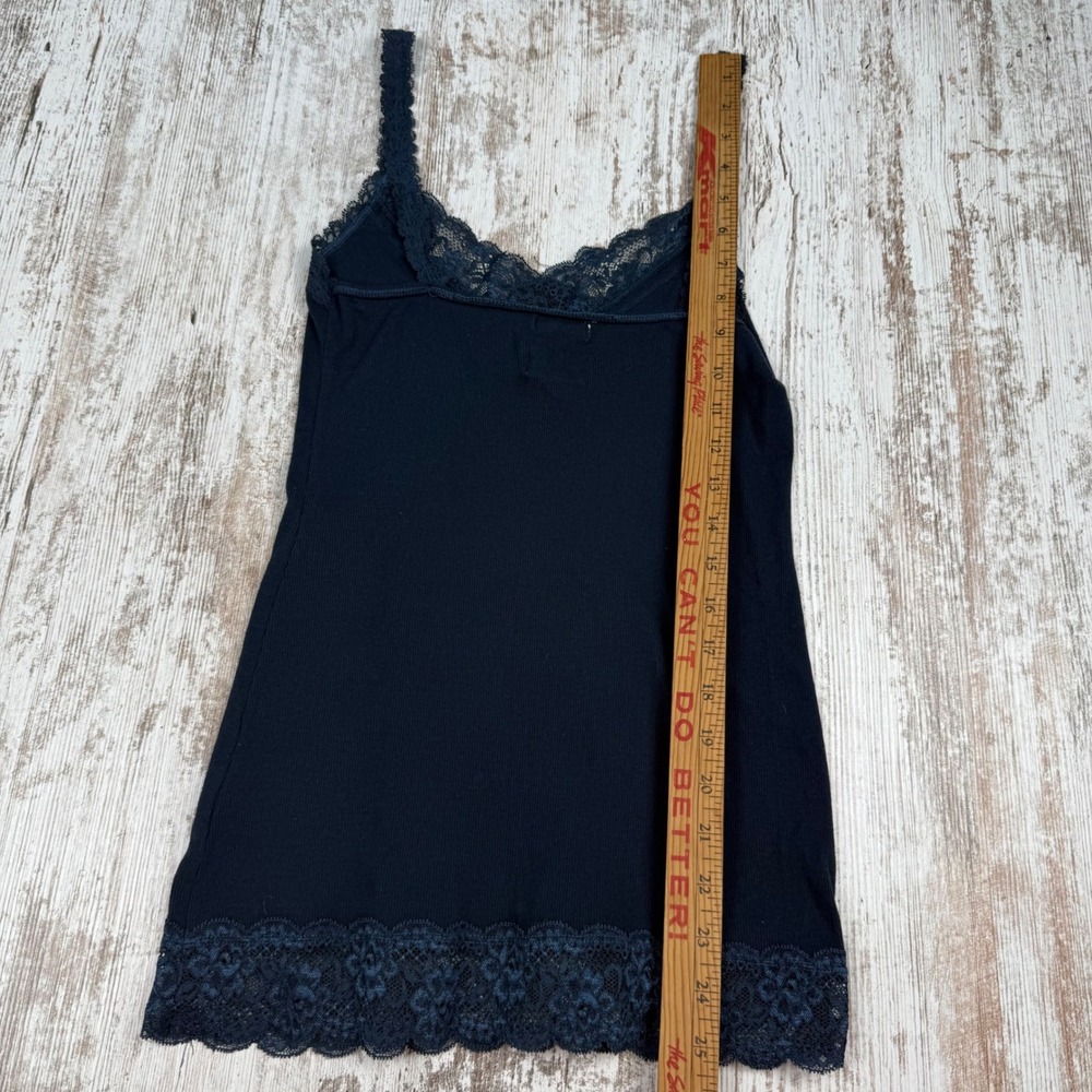 VTG Y2K Hollister Navy Blue Lace Ribbed Cami Tank Top Sz Medium Coquette Fitted - Picture 6 of 7